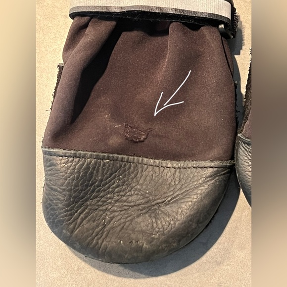 Muttluks XL Black Dog Boots - Picture 4 of 8